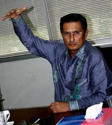 Redam Polemik Rapimnassus Golkar, Akbar-Ical Bertemu 27 April 