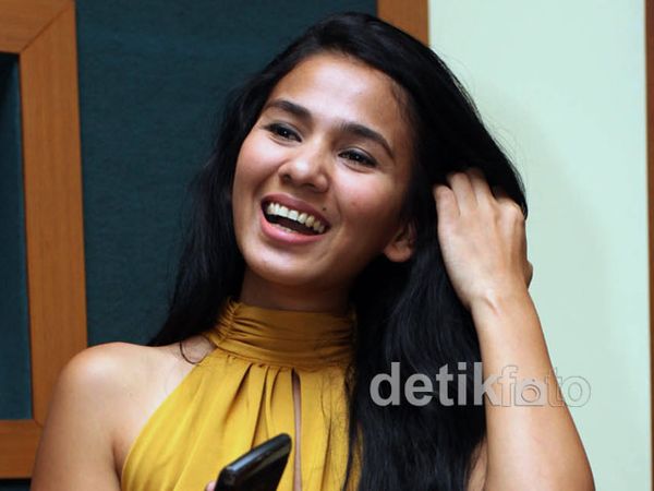 Duh Aduh Single Kedua Nova Eliza