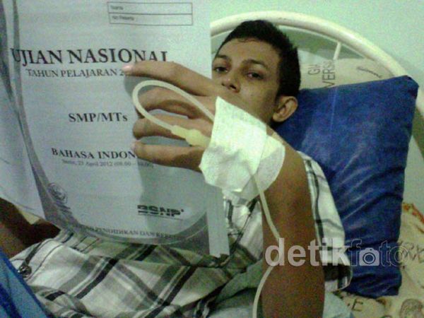 Usus Buntu, Joanito UN di Rumah Sakit