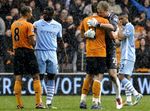 Bungkam Wolves, City Dekati MU