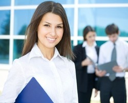 10 Tips Berpakaian yang Tepat untuk Wawancara Kerja