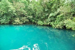 Wow! Ada Cermin Raksasa di Kalimantan Timur