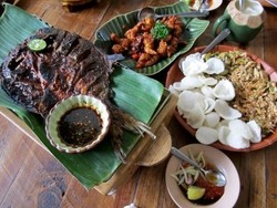 Manis Pedas Gurih Udang MaKeke Racikan Si Raja