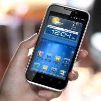 ZTE Ingin Jual 100 Juta Unit Smartphone