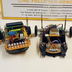 Binus Juarai Kompetisi Line Follower Robot