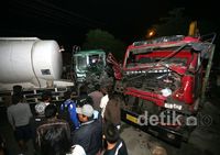 Rem Blong, Truk Seruduk 5 Kendaraan