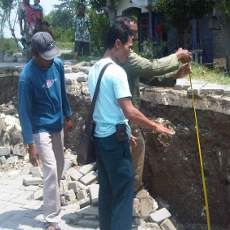 Tanggul Bengawan Solo Longsor Lagi, Warga Was-Was