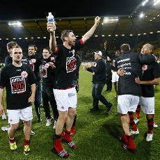 Eintracht Frankfurt Promosi ke Bundesliga