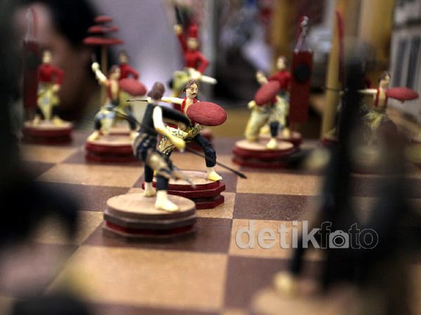 Berburu Boneka Kayu yang Imut di Inacraft