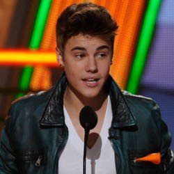 Justin Bieber Tulis Lagu tentang Mariah Yeater