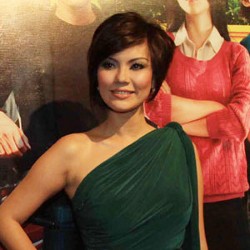 Aline Pilih Kerja daripada Pacaran