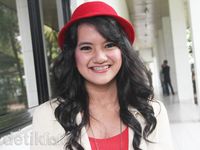 Alsa, si Drummer Cantik