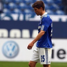 Cerita Huntelaar Nyaris Ketinggalan Pesawat