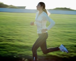 Merasa Gemuk, 60% Wanita Malu Olahraga di Luar Rumah