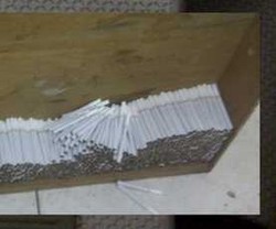 Bos Pemilik 61.000 Batang Rokok Polos Ilegal Ditangkap