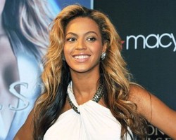Beyonce Knowles Wanita Tercantik di Dunia