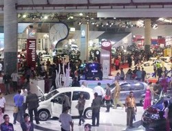 Leasing Masih Berat Hati dengan Kenaikan DP