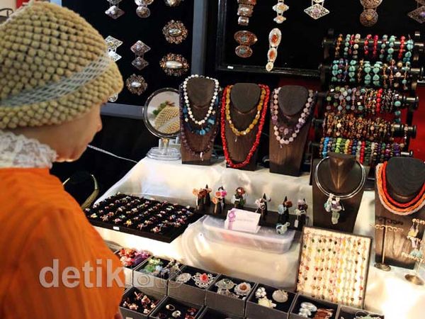 Batu Alam Nan Cantik dari Kalimantan