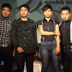 TLB Luncurkan Meraih Mimpi