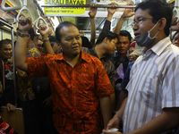 Cagub Hidayat Jajal Transportasi Kereta