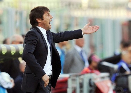 Conte: Ayo Bikin Sejarah, Juve!