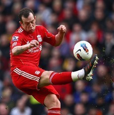 Masih Cedera, Adam Akan Absen di Final Piala FA