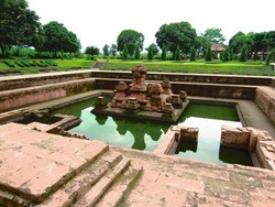 Menapaki Kejayaan Majapahit di Trowulan, Mojokerto