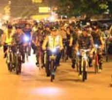 Tetap Kompak, TNI dan Polri Patroli Sepeda Bareng