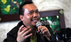 Ramdhan Pohan, memberikan keterangan terkait penunjukkannya oleh PSSI sebagai manajer timnas senior di Jakarta, Jumat (27/04).