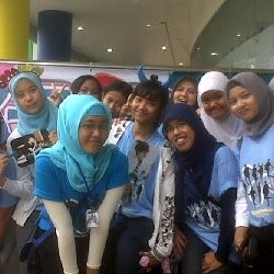 Ratusan Fans Asal Jawa Tengah Nonton Konser Super Junior