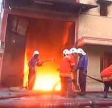 Lima Gudang di Sidoarjo Ludes Dilalap Api