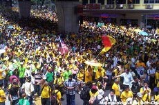 Senator Australia Jadi Korban Gas Air Mata Demo Malaysia