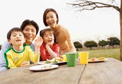 Ini Caranya Agar Tak Sakit Saat Asyik Libur Keluarga