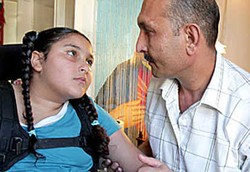 Otak sang Gadis Rusak Akibat Keracunan Ayam Goreng