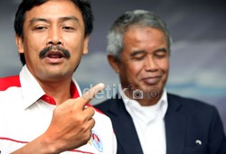 Pertemuan task force dari AFC yang ditunjuk oleh FIFA, untuk memediasi dan kemudian merumuskan langkah-langkah masalah yang ada di PSSI terutama breakway atau dualisme kompetisi.