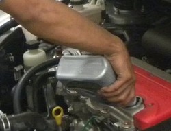 Oli Mahal Bikin Jarak Tempuh Kendaraan Makin Jauh?