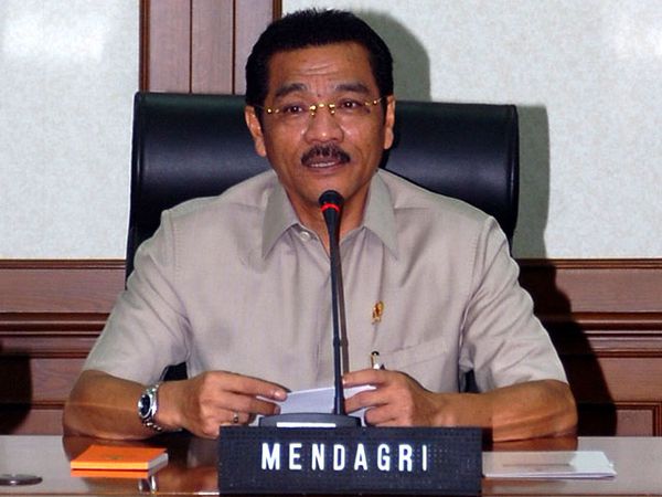 Mendagri Optimistis e-KTP Selesai 99 Hari Lagi