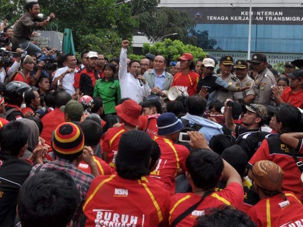 Muhaimin Iskandar Temui Demonstran