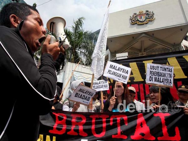 May Day, Kedubes Malaysia Tidak Luput dari Demo