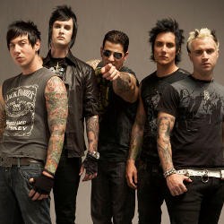 Batal Konser di Jakarta, Gitaris A7X Kesal pada Promotor