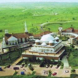 Artis dan Pejabat Ramai-ramai Pesan Makam Supermewah