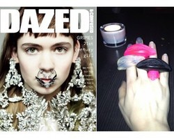 Musisi Ini Ciptakan Cincin Berbentuk Miss V