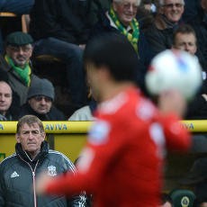 Dalglish Bisa Saja Tak Lakukan Rotasi