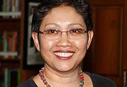 Jenguk Menkes, Dahlan Iskan Baca Tahlil