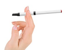 Perokok Elektronik Alami Penyempitan Saluran Napas