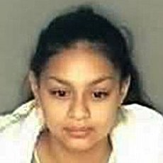 Sadis! Wanita Muda Tikam Bayinya yang Baru Lahir Hingga Tewas