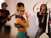Setia Band Luncurkan Satu Hati
