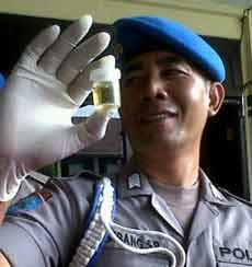 Ratusan Polisi Polres Tanjung Perak Dites Urine
