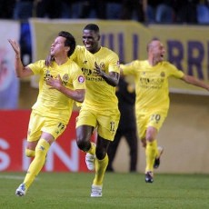 Villarreal Tundukkan Gijon 3-2