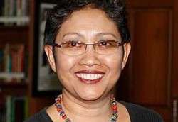 Obituari Endang Sedyaningsih: Dokter, Ilmuwan Lalu Moncer Jadi Menteri 